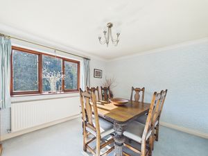 Dining Room- click for photo gallery